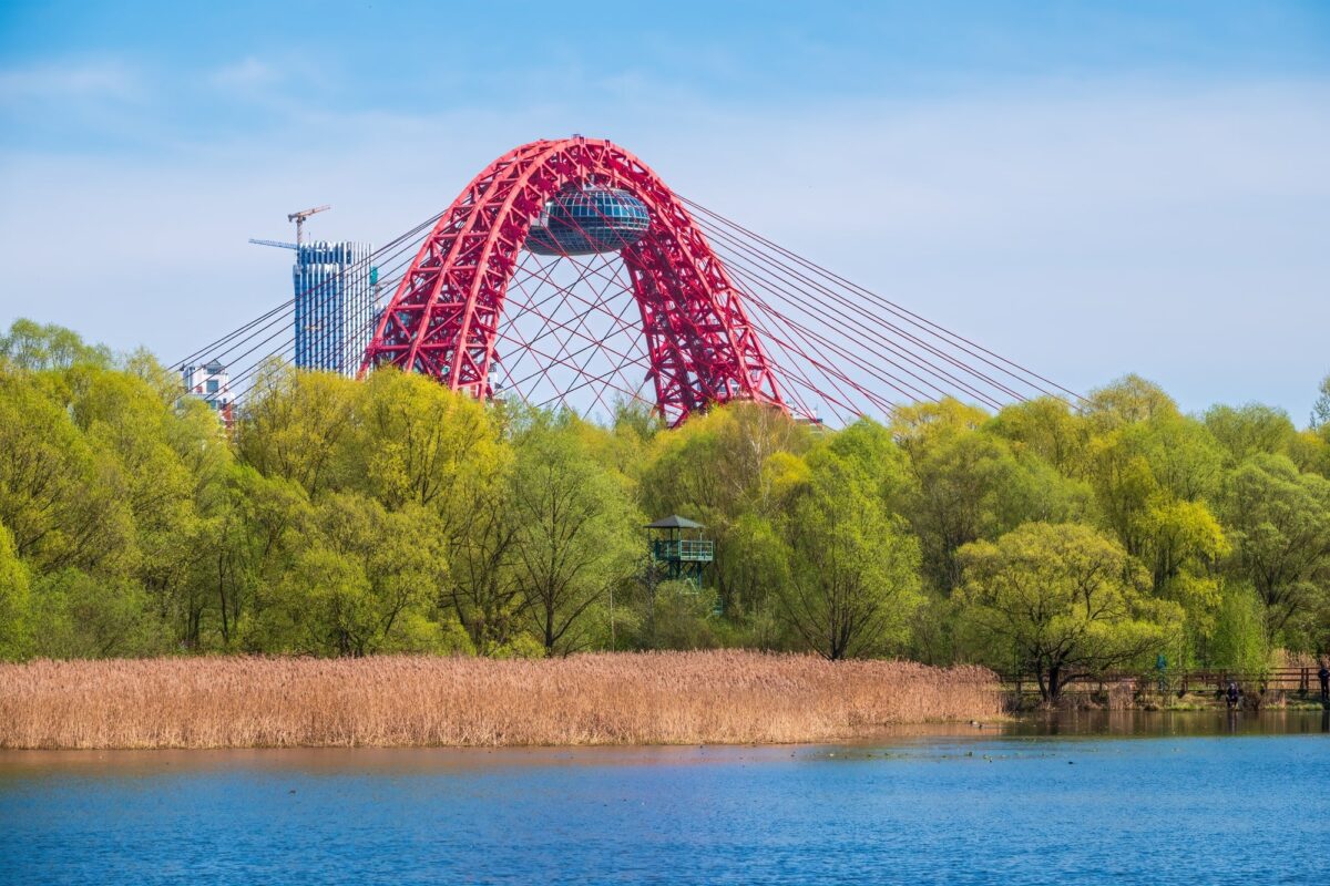 River Residences — вид на Живописный мост и Москву-реку